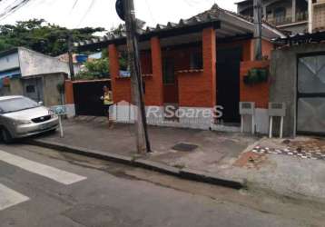 Casa com 2 quartos à venda na rua mongólia, bangu, rio de janeiro, 240 m2 por r$ 540.000