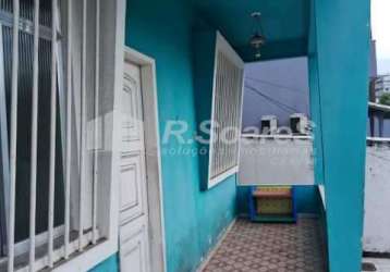 Casa com 3 quartos à venda na rua das margaridas, vila valqueire, rio de janeiro, 180 m2 por r$ 750.000