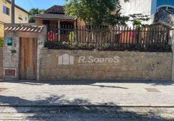 Casa com 2 quartos à venda na rua baguari, vila valqueire, rio de janeiro, 85 m2 por r$ 600.000