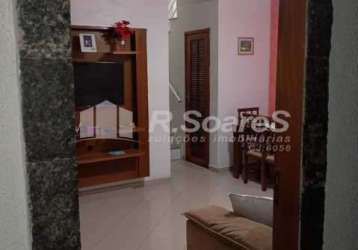 Casa em condomínio fechado com 3 quartos à venda na rua das azaléas, vila valqueire, rio de janeiro, 100 m2 por r$ 800.000