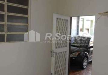 Apartamento com 3 quartos à venda na rua amboina, guadalupe, rio de janeiro, 70 m2 por r$ 290.000