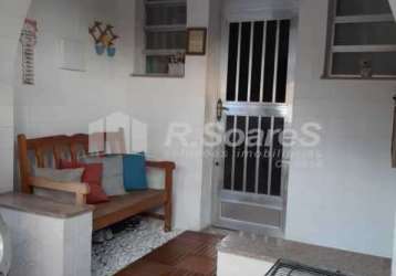 Apartamento com 4 quartos à venda na rua doutor alfredo barcelos, olaria, rio de janeiro, 92 m2 por r$ 500.000