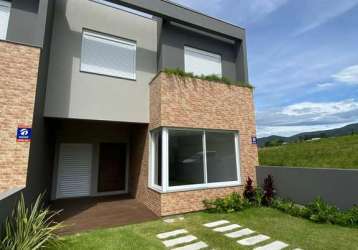 Casa à venda no bairro ferraz - garopaba/sc