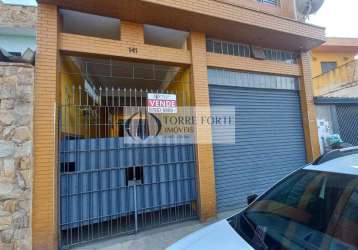 2 casas com 3 dormitórios 4 banheiros + 1 salão na vila mafra