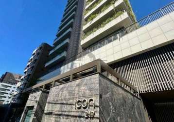 Apartamento no centro com 3 quartos para venda, 183 m²