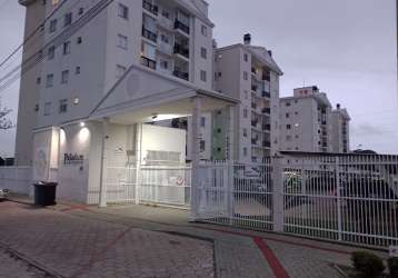 Lindo apartamento no centro de penha ,próximo aos principais comércios da região,farmácia,padaria,posto de combustível, loja de utilidades ,restaurante ,banco ,posto de saúde, esse imóvel é pra vc que