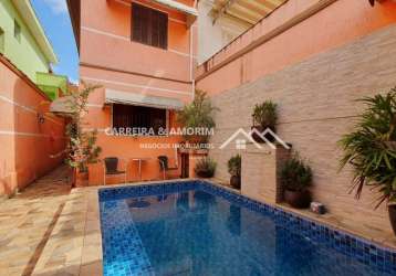 Casa a venda com piscina, sobrado 2 dormitórios, sala, cozinha, banheiro, piscina + edícula nos fundos, 2 vagas. - vila maracanã ? jardim casablanca.