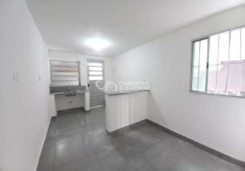 Alugo casa 50m², com 02 dormitórios, jardim nova germânia, shopping campo limpo, metrô capão redond0, terminal capelinha, estrada de itapecerica.