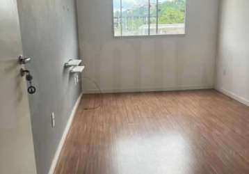 Apartamento com 2 quartos para alugar na rua barão, praça seca, rio de janeiro, 50 m2 por r$ 1.100