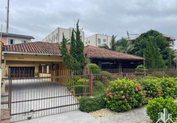 Casa para venda em joinville, santo antônio, 4 dormitórios, 1 suíte, 2 banheiros