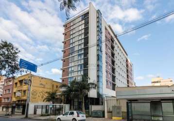 Apartamento com 1 dormitório para alugar, 26 m² por r$ 2.203,44/mês - centro - curitiba/pr