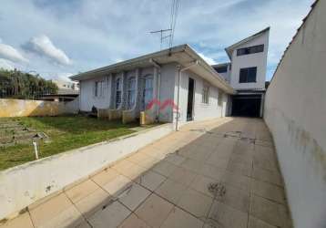 Casa com 3 quartos à venda na rua antônio kujawa, centro, araucária, 404 m2 por r$ 700.000