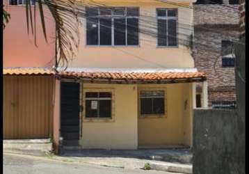 Casa com 4 quartos à venda na rua cajaíba, 8, daniel lisboa, salvador, 200 m2 por r$ 250.000