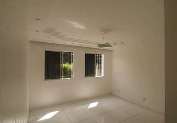 Apartamento com 2 quartos à venda na avenida aliomar baleeiro, nova brasília, salvador, 52 m2 por r$ 135.000