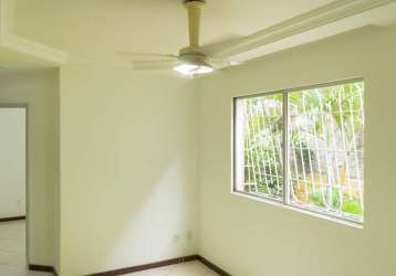 Apartamento com 2 quartos à venda na alameda das hortênsias, novo marotinho, salvador, 50 m2 por r$ 135.000