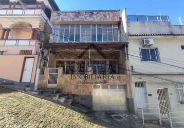 Casa com 4 quartos à venda na avenida geremário dantas, freguesia (jacarepaguá), rio de janeiro, 206 m2 por r$ 650.000