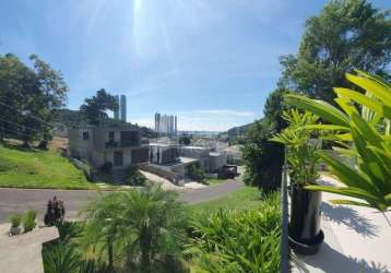 Casa a venda condomínio fechado barra balneário camboriú