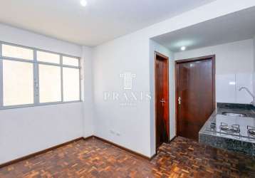 Kitnet / stúdio à venda na rua nilo cairo, 318, centro, curitiba, 22 m2 por r$ 175.000