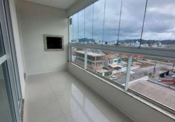 Apartamento uma suíte + um quarto, pronto para morar no centro de camboriú.