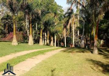 Chácara com piscina, salão para festas, quiosque, extenso gramado na bunjiro nakao