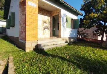 Casa com 2 quartos à venda na rua padre josé eichelberg, 142, centro, guaíba por r$ 325.000