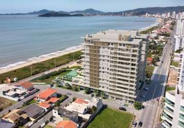 Apartamento no belvedere beach house em balneário piçarras