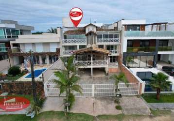 Apartamento de frente ao mar