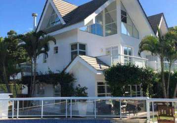 Casa com 4 dormitórios à venda, 170 m² por r$ 2.050.000,00 - praia do estaleiro - balneário camboriú/sc