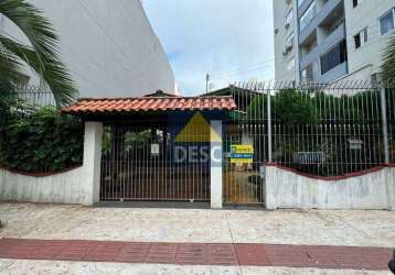 Casa de 03 dormitórios à venda no centro de balneário camboriú