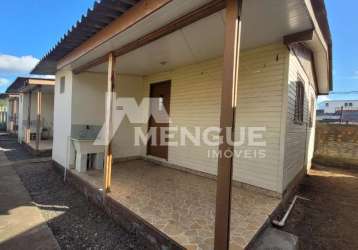 Casa com 2 quartos à venda na do paulino, 83, sarandi, porto alegre por r$ 320.000