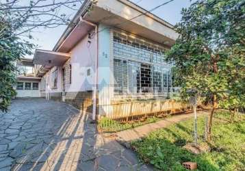 Casa com 4 quartos à venda na rua gomes de freitas, 62, jardim itu sabará, porto alegre por r$ 900.000