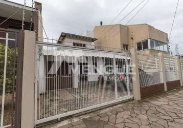 Casa com 4 quartos à venda na rua abaeté, 416, sarandi, porto alegre por r$ 665.000