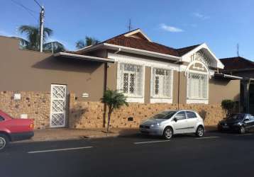 Casa com 4 quartos à venda no centro, barretos  por r$ 3.000.000