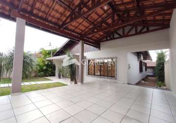 Casa com excelente localização para venda, centro, toledo - pr