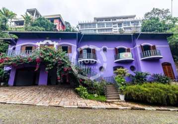 Casa no morro santa terezinha, no marapé