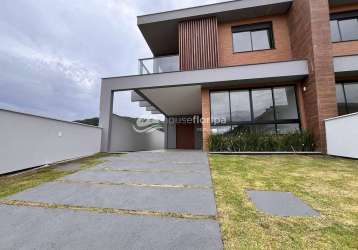 Casa à venda em loteamento, próximo ao multiopen shopping  rio tavares, florianópolis, sc