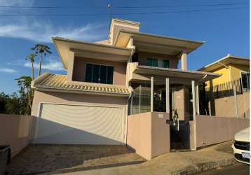 Casa residencial em biguaçu