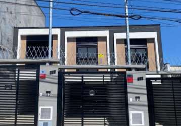 Casa à venda em são paulo-sp: 2 quartos, 1 suíte, 1 sala, 2 banheiros, 2 vagas na vila santa teresa (zona leste) .