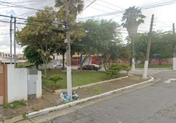 Excelente terreno no bairro vila invernada, com 954m² ,  61m² área construida , frente: 52m², zm zon. não aceita permutas.   ref 17.048