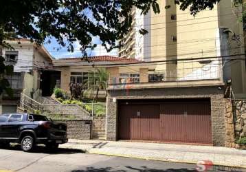 Excelente casa comercial água fria,  228 m² a.c., 9 salas, 5 banheiros, copa, cozinha, quintal, terraço, 2 vagas cobertas, zon zc - (ref 18.700)