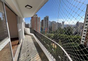 Excelente apto morumbi, 130m² a.u., 4 dormitórios (1 suíte), cozinha, sala, varanda, área serviço, dep. empregada, lazer 2 vagas (ref 19.018)