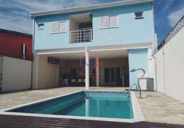 Ref: 10.450 - lindo casa em balneário dos golfinhos com 260 m² sendo 4 suítes com ar condicionado, piscina, terreno 10 x 25 metros.