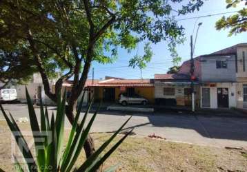 Casa com três quartos, garagem coberta, vergel do lago, maceió