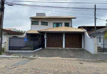 Casa com 4 dormitórios à venda, 231 m² por r$ 1.690.000,00 - são joão - itajaí/sc