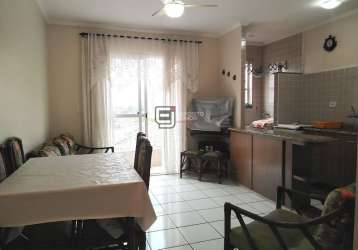 Apartamento com 1 dormitório à venda, 45 m² por r$ 195.000