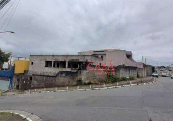 Terreno de esquina na cidade lider