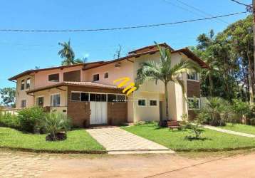 Sobrado à venda em caraguatatuba, mar verde ii, com 5 quartos, com 354.7 m²