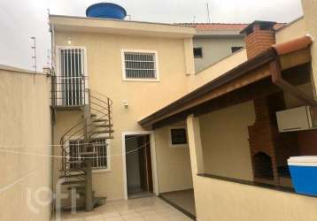 Casa com 3 dormitórios à venda, 220 m² por r$ 950.