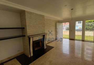 Casa térrea com 4 dormitórios 340m² à venda