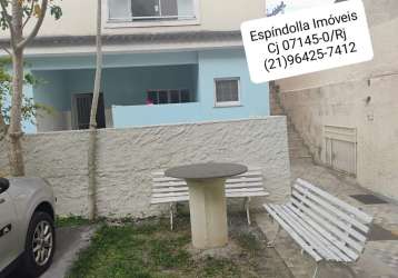 Casa linear térrea 03 dormitórios; vaga exclusiva